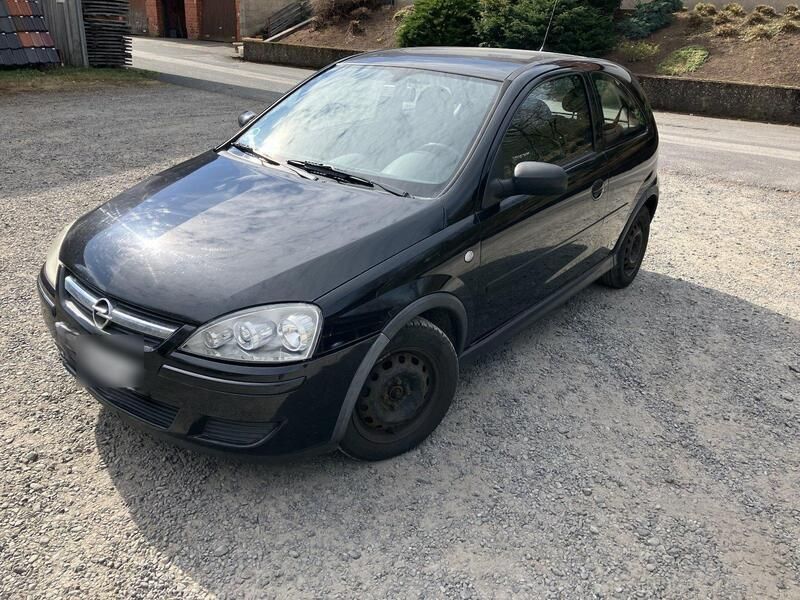Schwarz Gebraucht 2004 Opel Corsa Kleinwagen | 1.100 € (Fairer Preis) - Bild 1/4