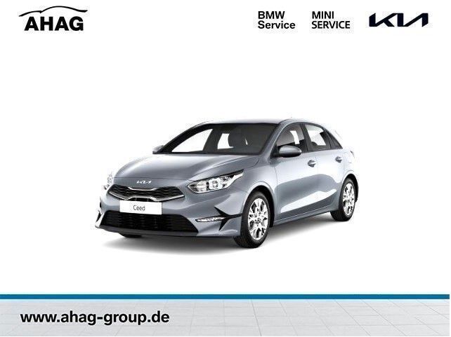 Silber Neu 2025 Kia Ceed Comfort Limousine | 20.980 € (Guter Preis) - Bild 1/2