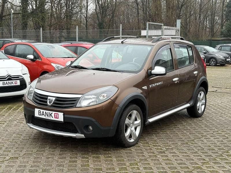 Gebraucht Dacia Sandero 84 PS (61 kW) 2012 Other Kleinwagen