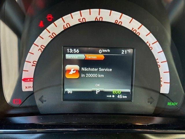 Gebraucht Smart ForTwo Coupé 60 kW (82 PS) 2023 Grau Cabrio