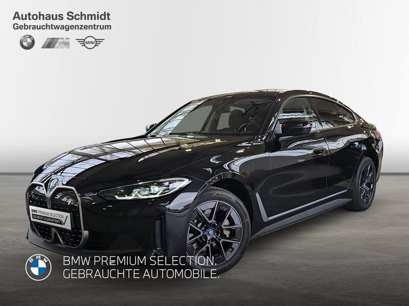 Saphirschwarz Gebraucht 2022 BMW i4 Performance Limousine | 36.400 € (Superpreis) - Bild 1/4