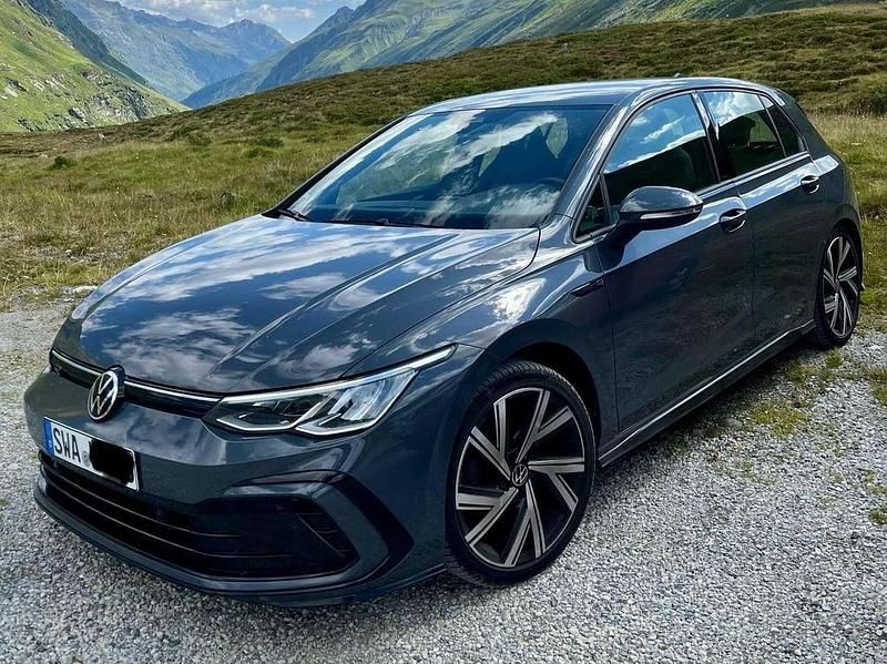 Gebraucht VW Golf VIII R-line 150 PS (110 kW) 2021 Grau Limousine