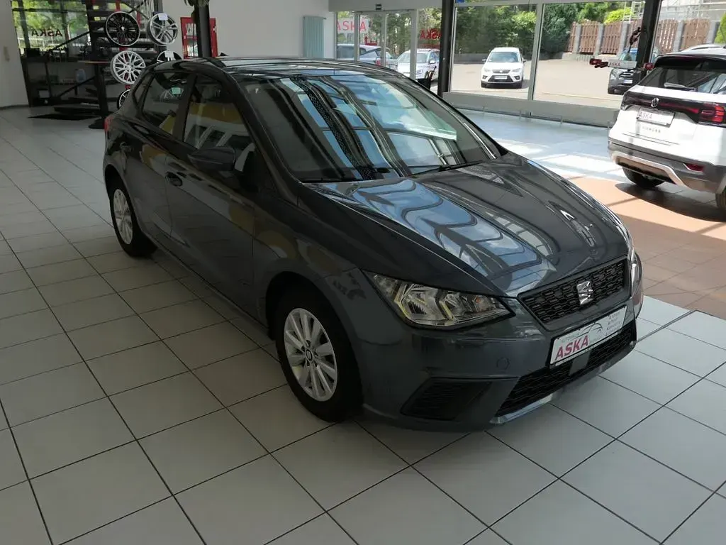 Gebraucht Seat Ibiza Style 95 PS (69 kW) 2021 Magnetic tech grey Kleinwagen