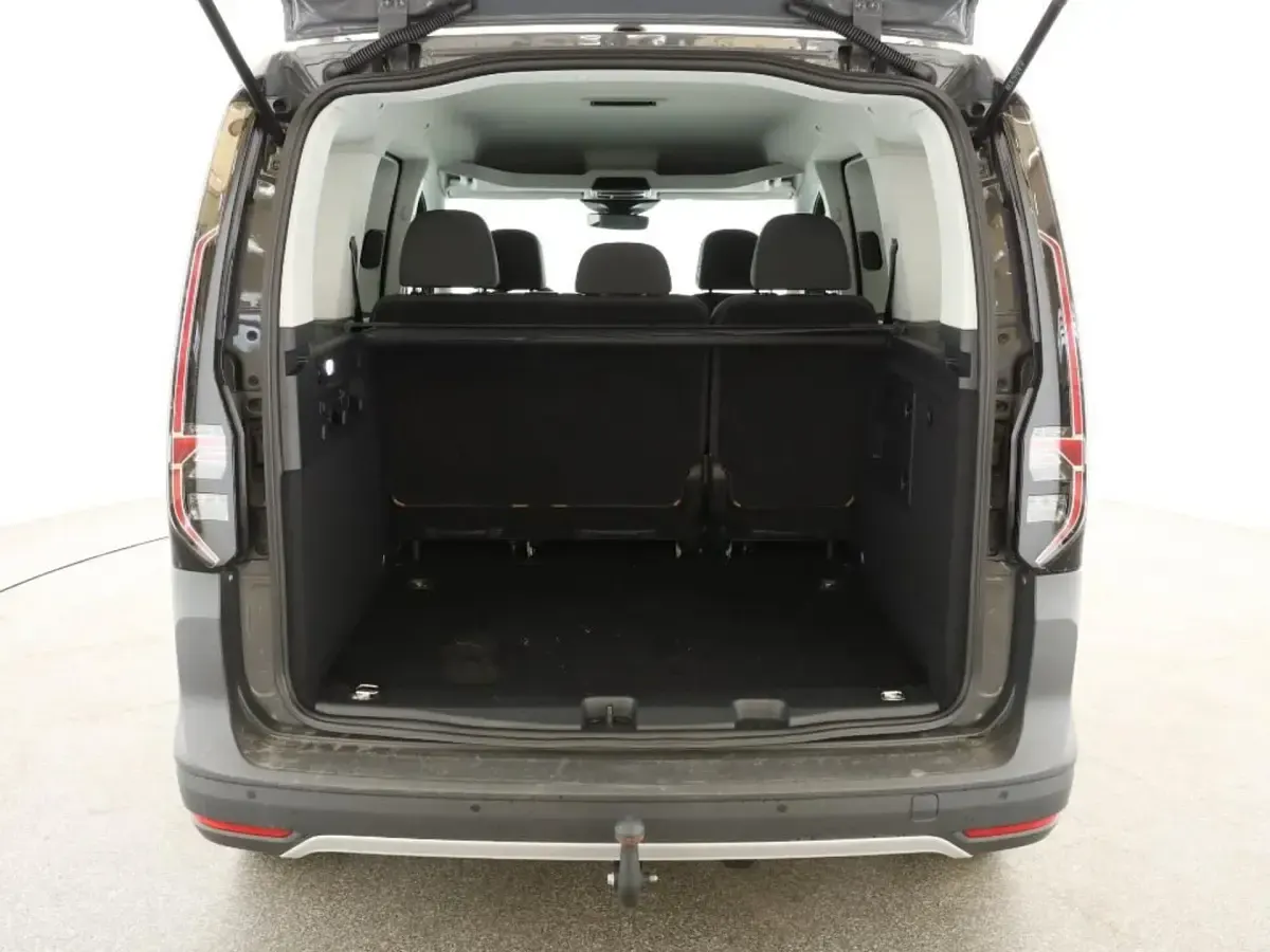 Gebraucht VW Caddy PanAmericana 116 PS (85 kW) 2025 Pure grey Van / Kleinbus