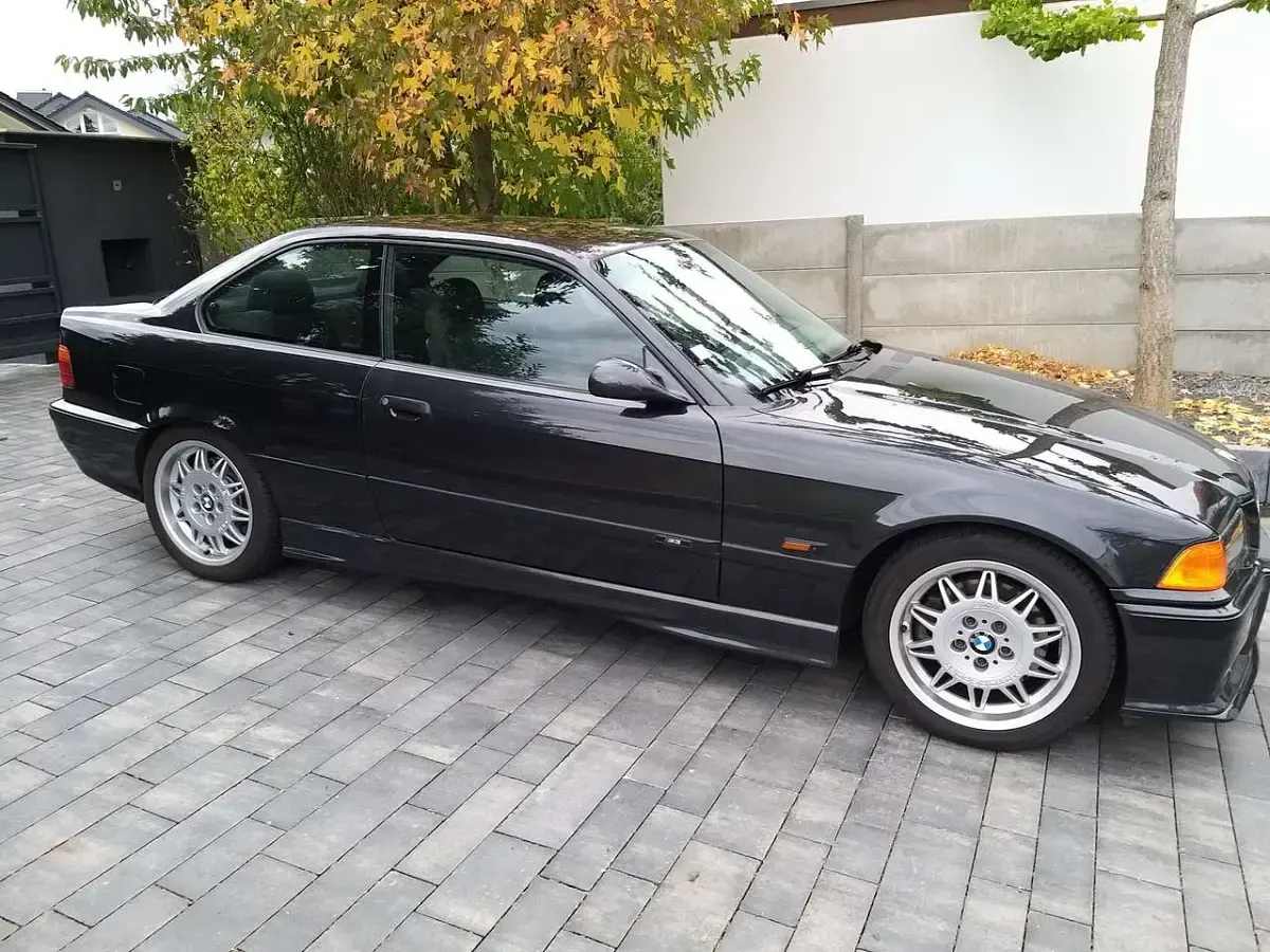 Second-hand BMW M3 286 CP (210 kW) 1994 Negru Coupe