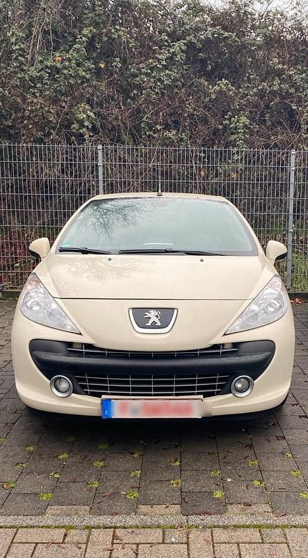 Beige Gebraucht 2008 Peugeot 207 CC Platinum Cabrio | 1.000 € (Superpreis) - Bild 1/4