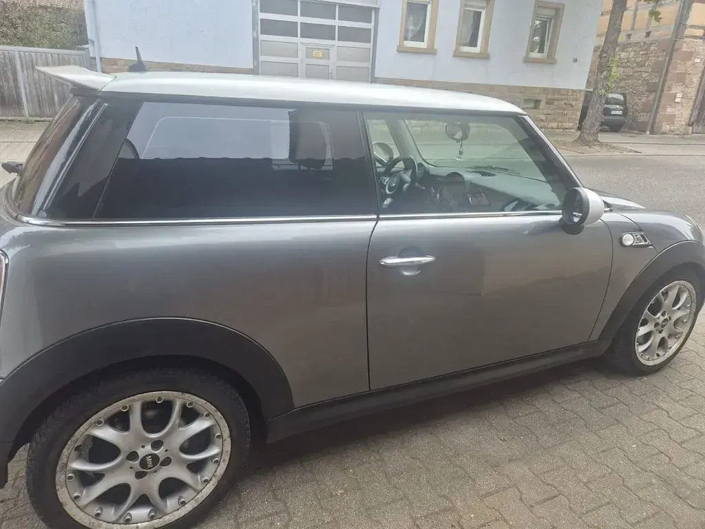 Używany Mini Cooper S 174 KM (127 kW) 2008 Szary Hatchback