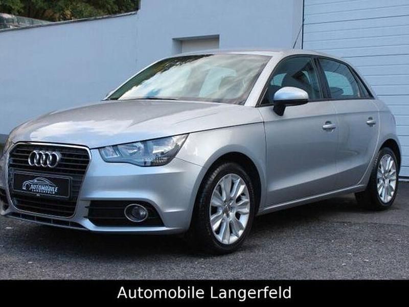 Andere Gebraucht 2014 Audi A1 Ambition Kleinwagen | 11.400 € - Bild 1/4