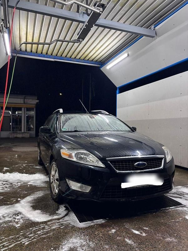 Gebraucht Ford Mondeo Ambiente 120 PS (88 kW) 2009 Schwarz Kombi