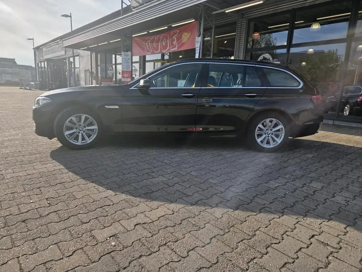Second-hand BMW 520 190 CP (139 kW) 2016 Negru Break