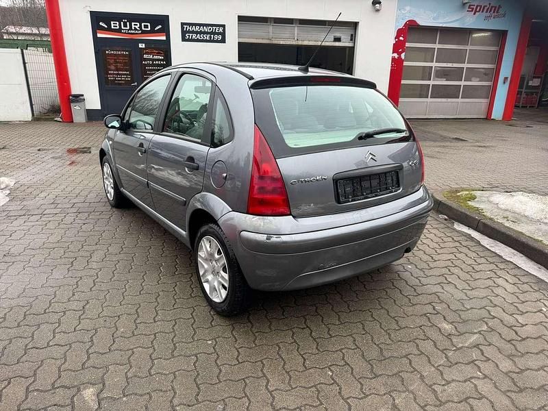 Gebraucht Citroën C3 88 PS (64 kW) 2004 Grau Kleinwagen
