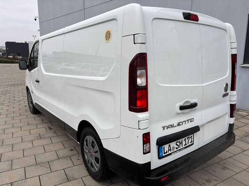 Gebraucht Fiat Talento 145 PS (106 kW) 2021 Weiß Van / Kleinbus