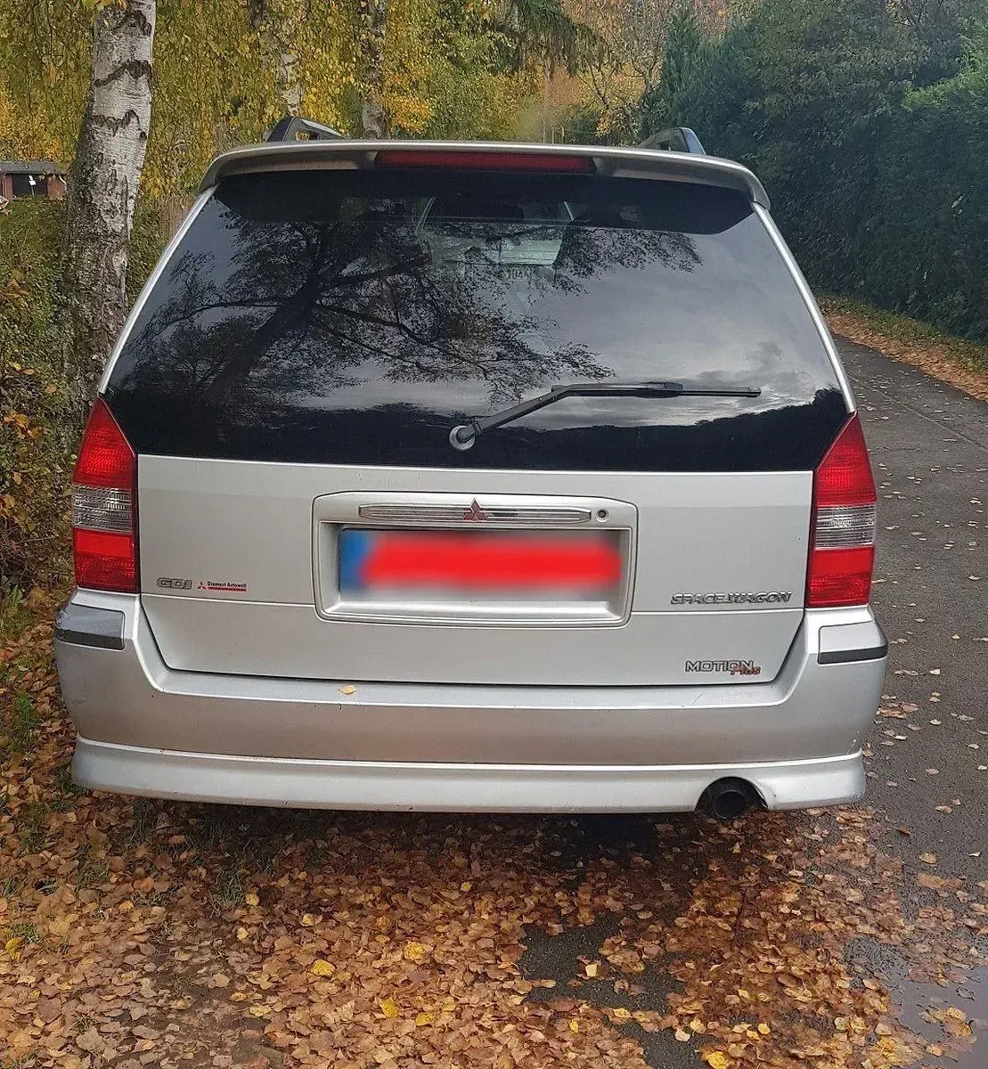 Gebraucht Mitsubishi Space Wagon Motion 147 PS (108 kW) 2003 Silber Van / Kleinbus