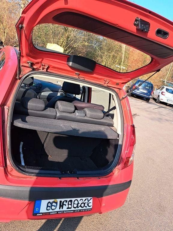 Gebraucht Hyundai i10 Classic 67 PS (49 kW) 2009 Rot Kleinwagen