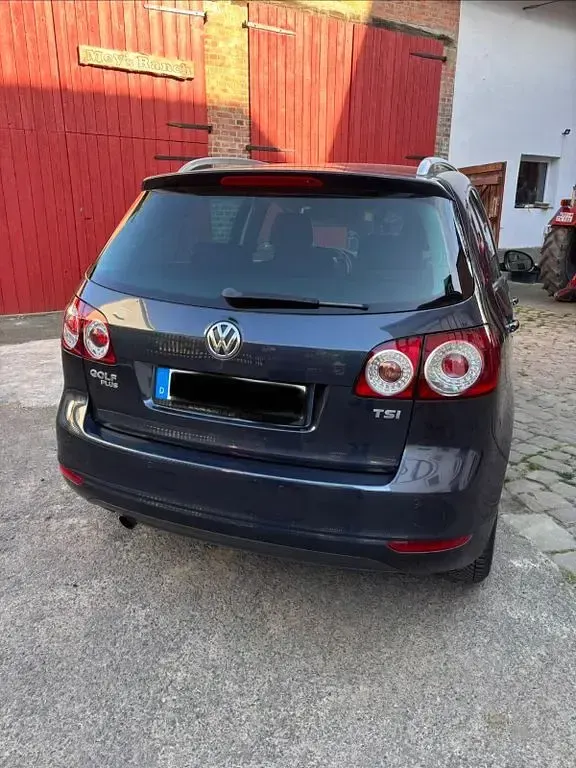 Używany VW Golf Plus Cross Style 105 KM (77 kW) 2012 Niebieski Minivan
