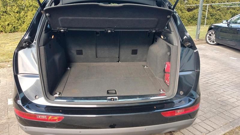 Gebraucht Audi Q5 180 PS (132 kW) 2011 Schwarz SUV