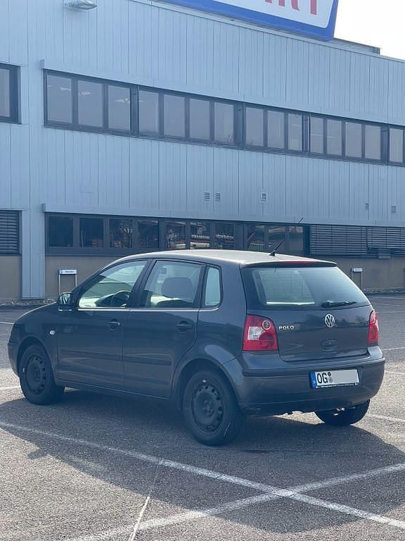Gebraucht VW Polo 64 PS (47 kW) 2003 Blau Limousine