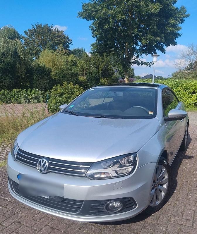 Silber Gebraucht 2013 VW Eos Cabrio | 7.100 € (Fairer Preis) - Bild 1/4