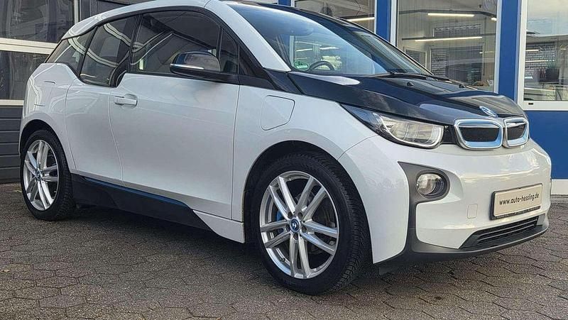 Gebraucht BMW i3 Comfort Edition 75 kW (102 PS) 2016 Weiss mit akzent bmw i blau Kleinwagen