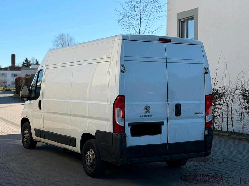 Gebraucht Peugeot Boxer 110 PS (80 kW) 2018 Weiß Van