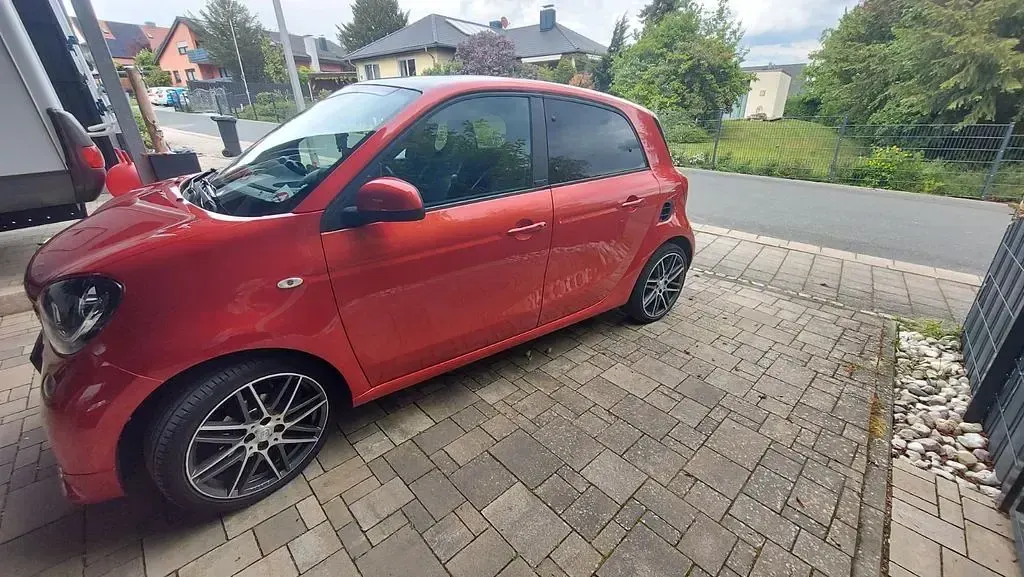 Gebraucht Smart ForFour Brabus 109 PS (80 kW) 2017 Rot Kleinwagen