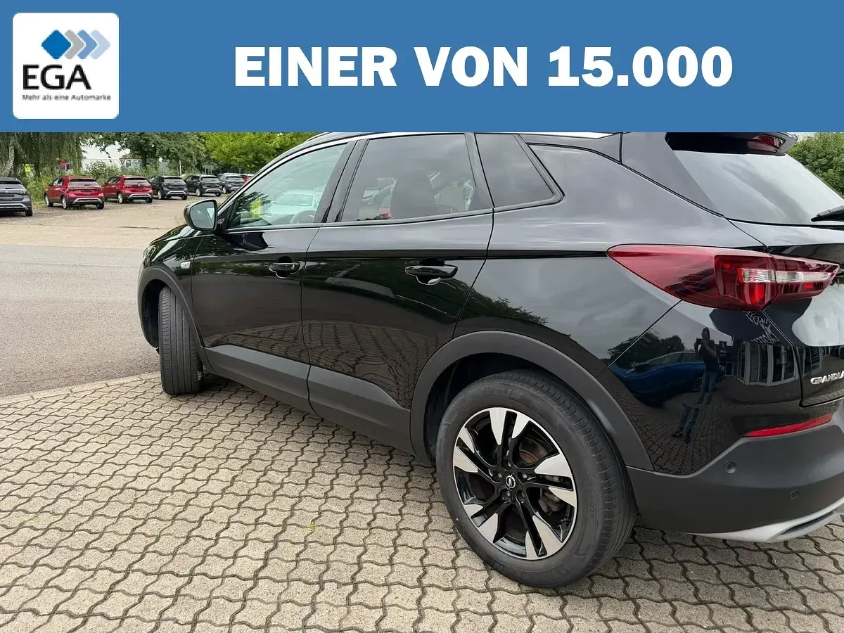 Gebraucht Opel Grandland X Innovation 131 PS (96 kW) 2019 Schwarz SUV