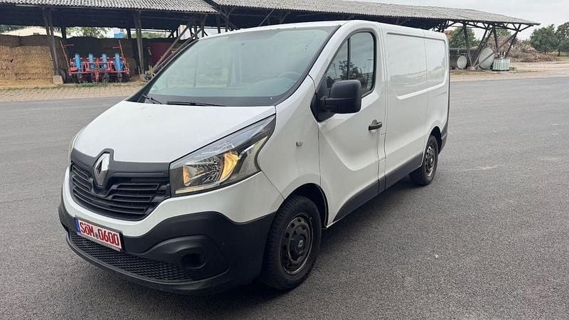 Weiß Gebraucht 2016 Renault Trafic Komfort Van | 6.000 € (Superpreis) - Bild 1/4