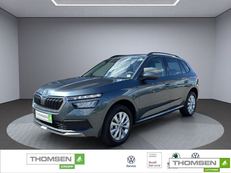 Grau Gebraucht 2020 Skoda Kamiq Ambition SUV | 19.490 € (Fairer Preis) - Bild 1/4