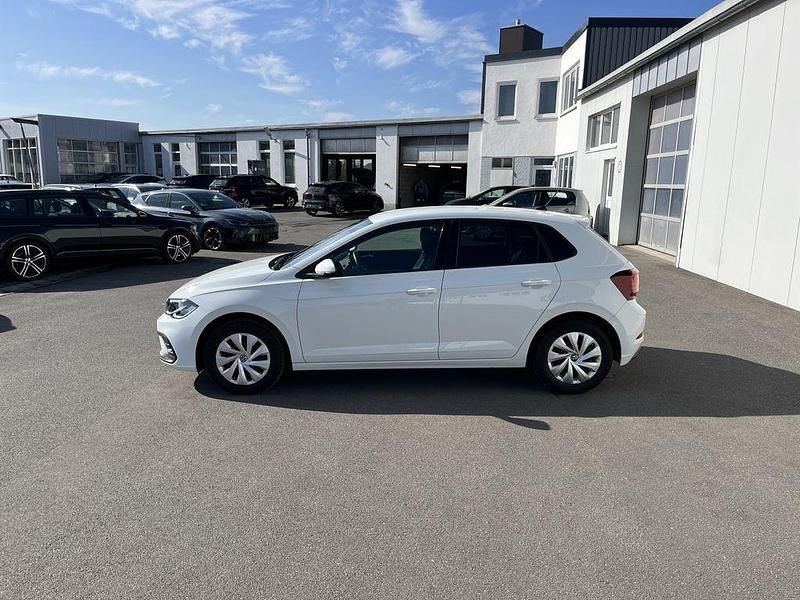 Gebraucht VW Polo Life 80 PS (58 kW) 2024 Weiß Kleinwagen