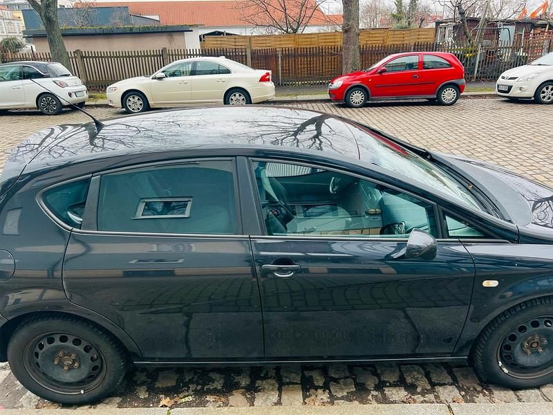 Gebraucht Seat Leon 105 PS (77 kW) 2007 Schwarz Kleinwagen