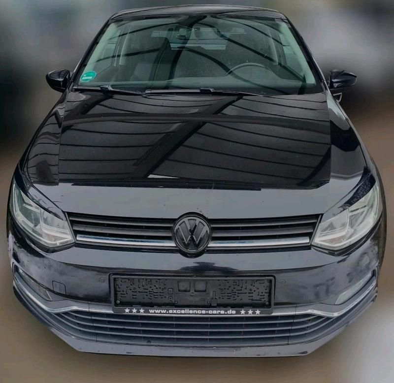 Gebraucht VW Polo 90 PS (66 kW) 2017 Schwarz Kleinwagen