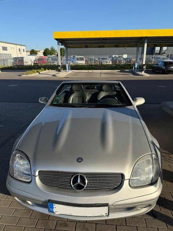 Silber Gebraucht 2001 Mercedes SLK230 Cabrio | 4.000 € (Guter Preis) - Bild 1/4