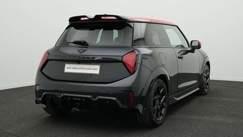 Gebraucht Mini John Cooper Works 231 PS (169 kW) 2024 Grau Kleinwagen