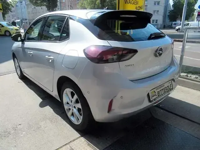 Gebraucht Opel Corsa Elegance 101 PS (74 kW) 2023 Silber Kleinwagen