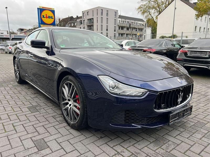 Gebraucht Maserati Ghibli 275 PS (202 kW) 2015 Blau Limousine