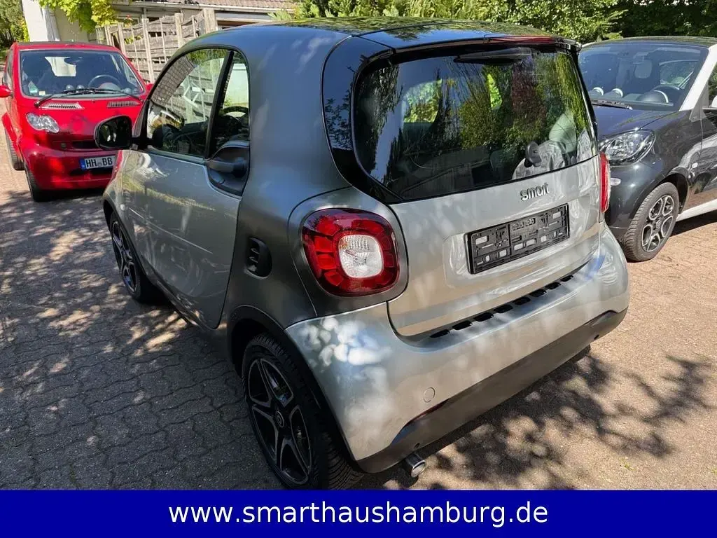 Gebraucht Smart ForTwo Coupé Prime 90 PS (66 kW) 2017 Silber Coupé