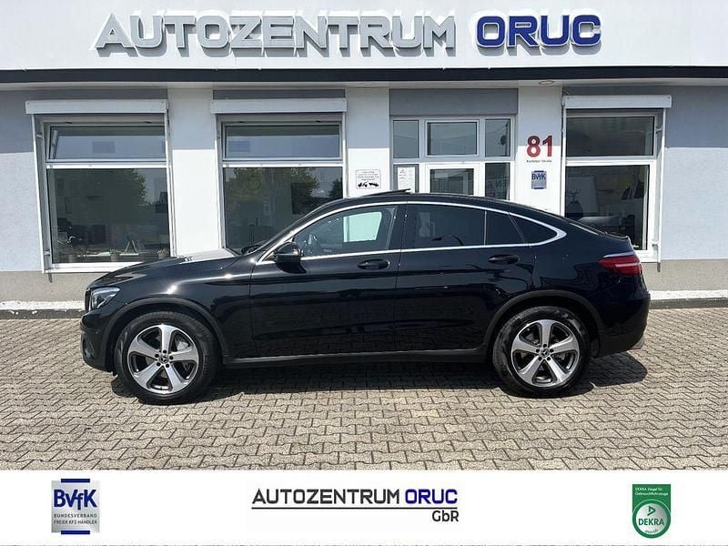 Obsidianschwarz Gebraucht 2019 Mercedes GLC250 Coupé | 33.980 € (Superpreis) - Bild 1/4