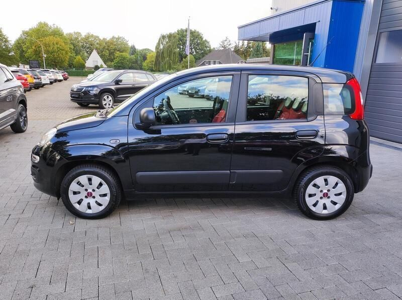 Gebraucht Fiat Panda Pop 69 PS (50 kW) 2013 Schwarz (cinema schwarz) Kleinwagen