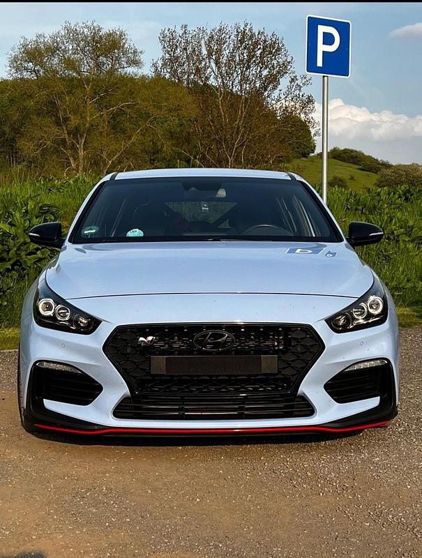 Blau Gebraucht 2019 Hyundai i30 Limousine | 18.999 € (Guter Preis) - Bild 1/3