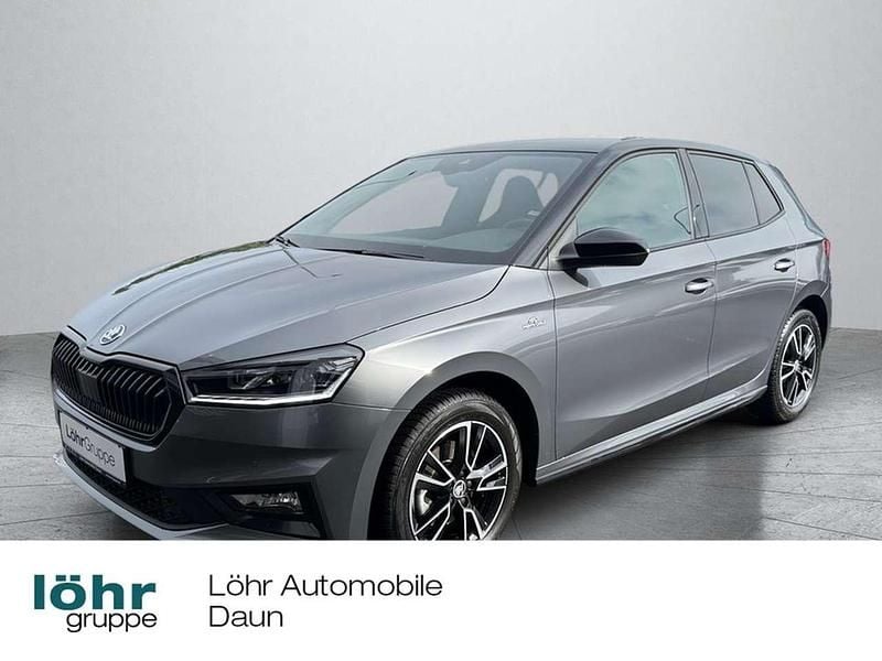 Graphitegrau metallic Gebraucht 2024 Skoda Fabia Monte Carlo Limousine | 21.580 € (Etwas zu teuer) - Bild 1/4