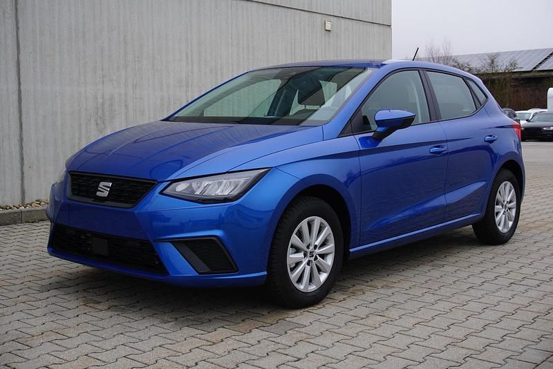 Neu Seat Ibiza Style 116 PS (85 kW) 2026 Saphire blau Kleinwagen