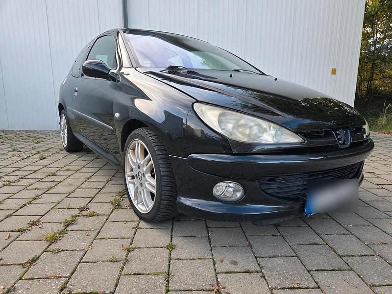 Gebraucht Peugeot 206 GTi 136 PS (100 kW) 2002 Schwarz Kleinwagen