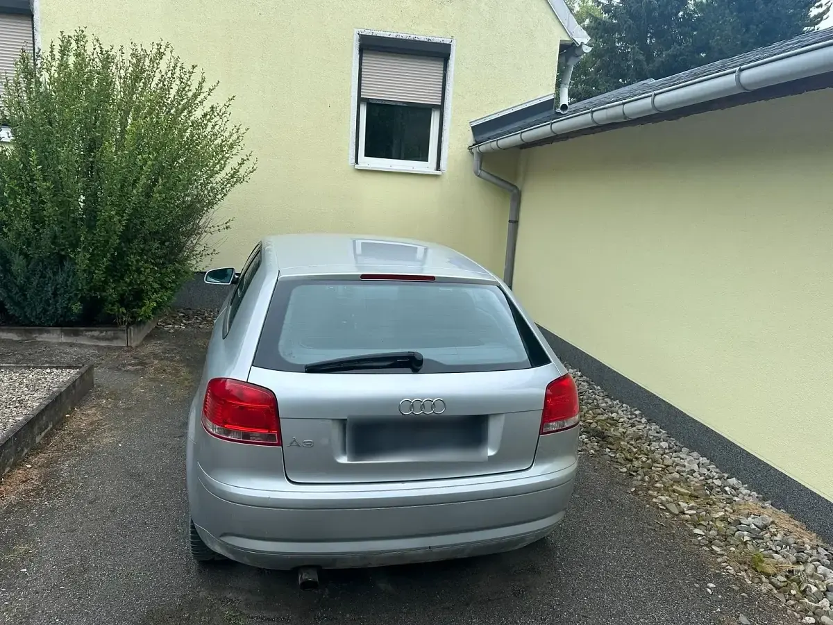 Gebraucht Audi A3 102 PS (75 kW) 2004 Silber Kleinwagen