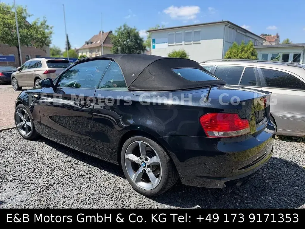 Gebraucht BMW 118 Cabriolet Advantage 143 PS (105 kW) 2009 Schwarz Cabrio