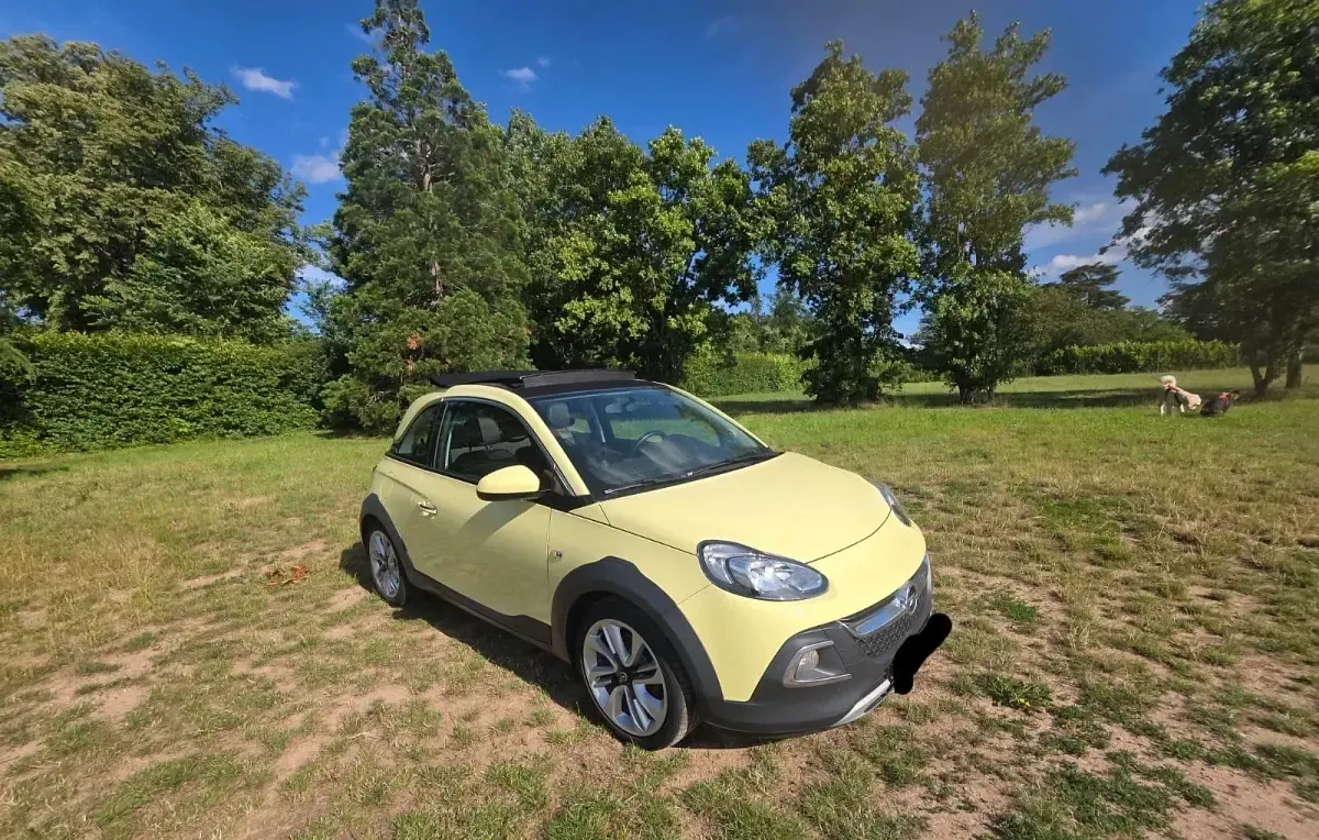 Gebraucht Opel Adam Rocks Rocks 85 PS (62 kW) 2014 Gelb Kleinwagen