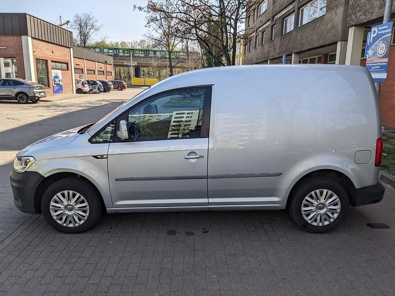 Silber Gebraucht 2017 VW Caddy Trendline Van / Kleinbus | 14.500 € (Fairer Preis) - Bild 1/4