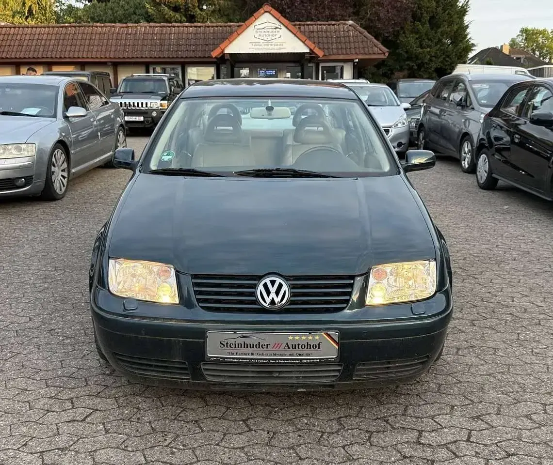 Gebraucht VW Bora Highline 116 PS (85 kW) 2002 Grün Limousine
