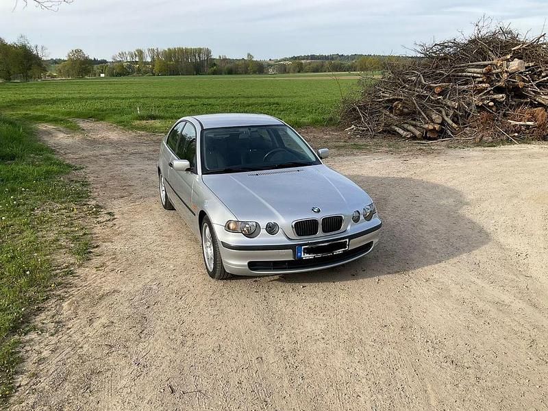 Gebraucht BMW 316 Compact 116 PS (85 kW) 2001 Kleinwagen