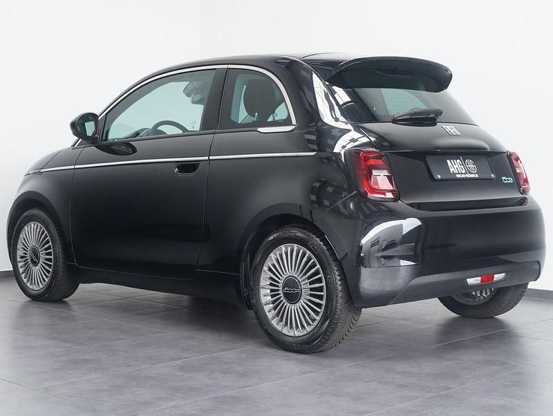 Gebraucht Fiat 500e 86 kW (118 PS) 2023 Schwarz Kleinwagen