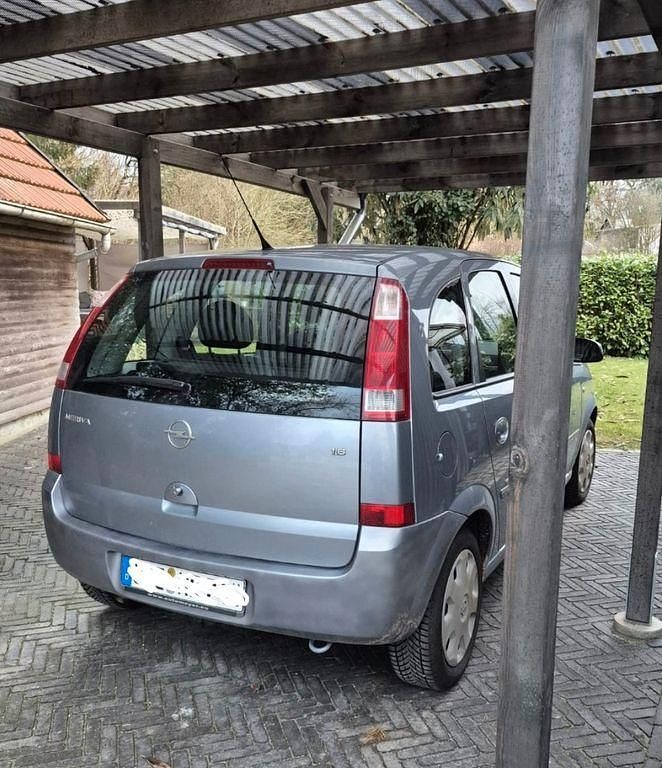 Gebraucht Opel Meriva Edition 101 PS (74 kW) 2005 Silber Van / Kleinbus
